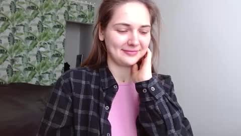 Olivia online show from January 14, 7:02 am