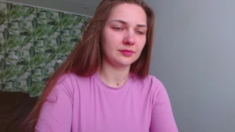 Olivia online show from April 2, 4:21 am