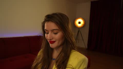 Snapshot of omiliver chatting on January 13, 6:49 pm    or    online show from January 13, 6:49 pm