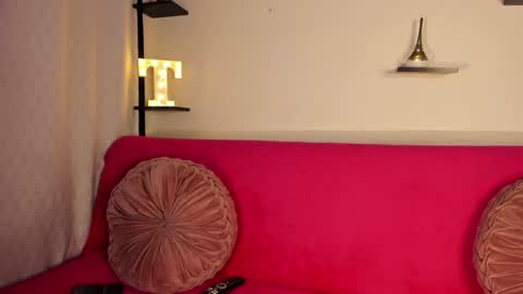 Violette online show from January 12, 3:49 am