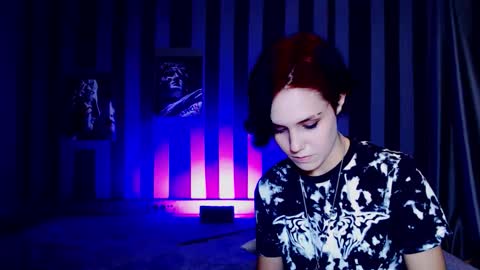 onaloon online show from September 12, 6:03 am