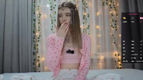 Eva online show from January 10, 2:11 pm