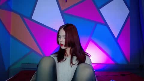 onessandra online show from February 2, 3:16 am