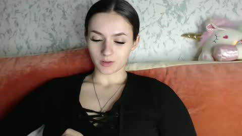 Snapshot of only_ubutterfly chatting on January 1, 8:58 pm Amalia online show from January 1, 8:58 pm