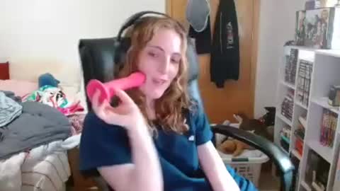 onlylyra online show from July 17, 10:35 pm
