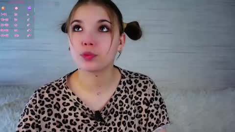 Jenny online show from March 4, 1:45 am