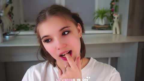 Jenny online show from December 22, 2:04 am