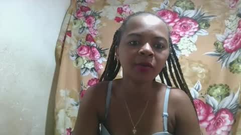 Snapshot of ornellahhh chatting on September 28, 4:41 am ornellahhh online show from September 28, 4:41 am