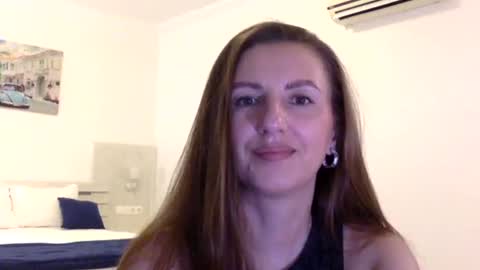 orvaline online show from April 30, 5:51 pm