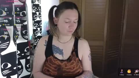 ozalin online show from July 15, 11:15 am