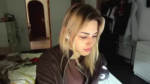 Eva online show from June 12, 5:59 am