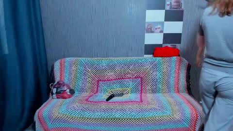 Ella online show from November 19, 12:16 pm