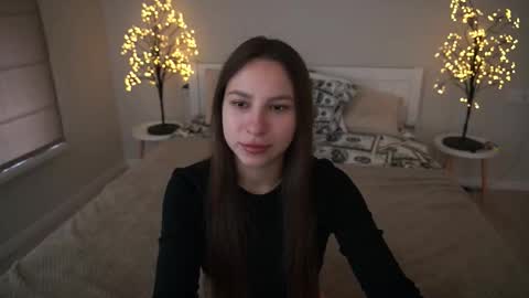 Snapshot of paigeprado chatting on September 16, 12:35 pm Paige online show from September 16, 12:35 pm