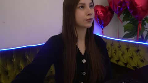 Snapshot of paigeprado chatting on February 22, 6:50 am Paige online show from February 22, 6:50 am