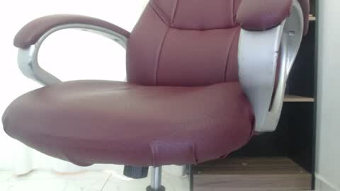 paiperhalliwey online show from March 27, 5:46 pm