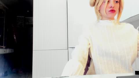 palmer_haze online show from January 11, 9:04 pm