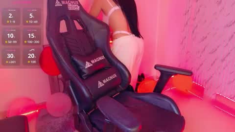 Pam online show from June 25, 3:46 pm