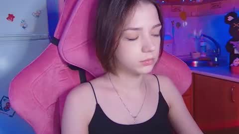 Pam online show from July 11, 6:08 pm