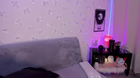 pamela online show from April 20, 4:04 am