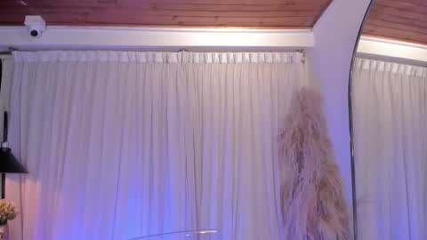 pamela online show from October 25, 6:10 am