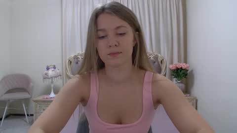 Pamela Blair online show from March 4, 6:09 am