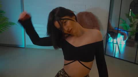 Kristina Kriss online show from September 15, 5:42 pm