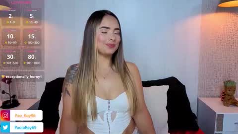 paolarey_ online show from February 23, 10:20 pm