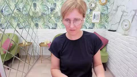 Paris online show from November 4, 8:25 pm