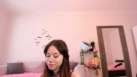 Bella online show from November 7, 3:12 am