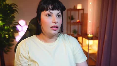 Patricia online show from March 24, 9:20 pm