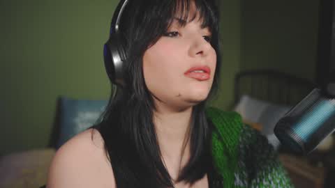 Snapshot of patricia_bennett chatting on January 1, 7:43 pm Patricia online show from January 1, 7:43 pm