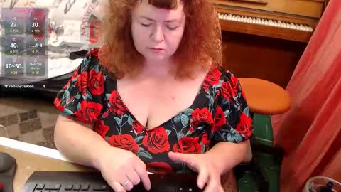 PatsyORose online show from November 17, 3:29 am