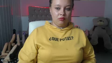 Snapshot of patty_squirt87 chatting on February 16, 2:33 am patty squirt87 online show from February 16, 2:33 am