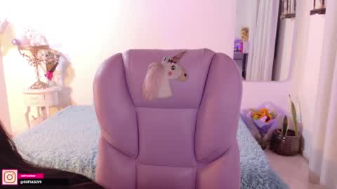 Sofa online show from June 2, 4:13 am