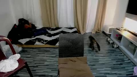 Snapshot of paula_morena chatting on October 22, 2:44 pm its paula online show from October 22, 2:44 pm