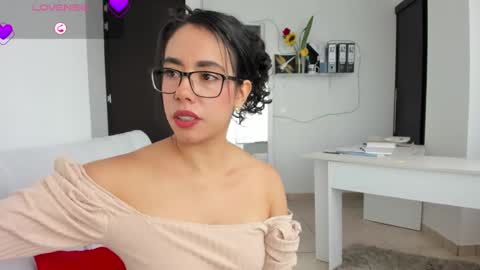 paulina online show from March 22, 7:09 pm