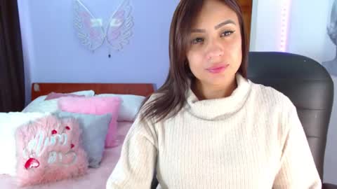 paulina online show from January 2, 5:29 pm
