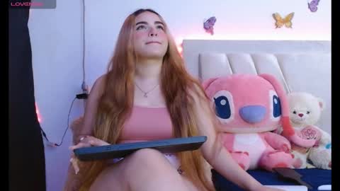 Pau online show from April 22, 3:03 am