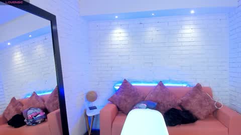 Paulina  online show from November 11, 12:24 pm