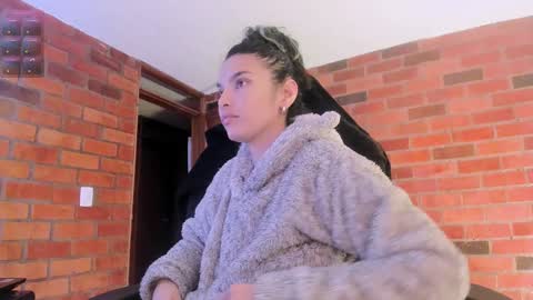 Paulina online show from January 7, 1:49 am