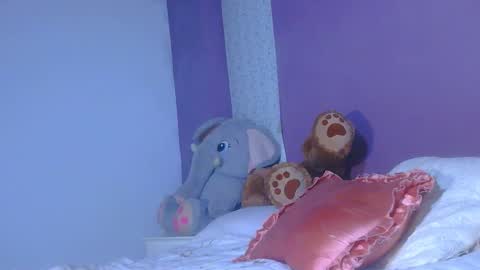 paulina online show from March 22, 8:48 pm