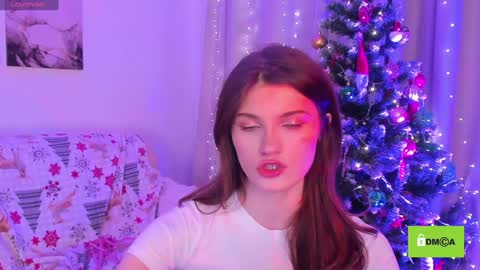 Snapshot of peach_mila chatting on January 19, 5:49 pm your love online show from January 19, 5:49 pm