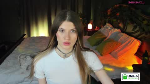 Snapshot of peach_mila chatting on March 9, 7:15 pm your love online show from March 9, 7:15 pm