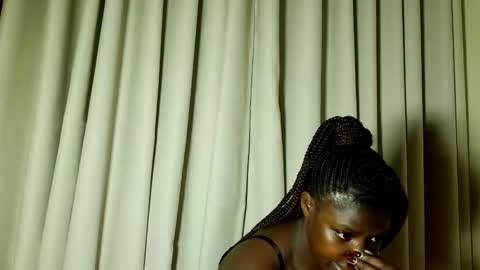 peachy_doll online show from April 23, 7:38 am