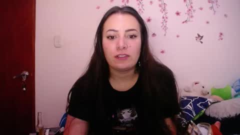 Pearl online show from January 12, 2:06 am