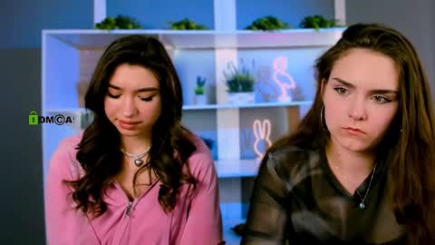 pearl heart online show from March 25, 12:52 pm