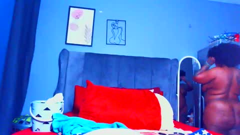 Pearl online show from February 13, 7:04 pm