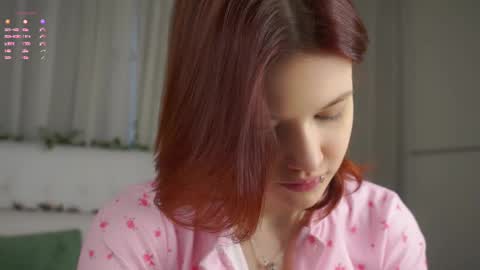 Lily online show from April 15, 1:17 am