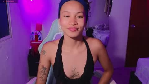 peggy-funn online show from April 20, 2:47 am