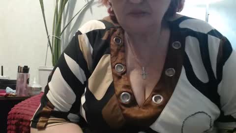 PeggySoft online show from April 19, 6:10 pm